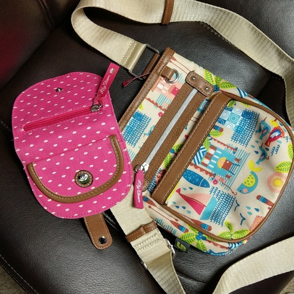 Lily Bloom beach cross body with snap on wallet - Picture 3 of 4